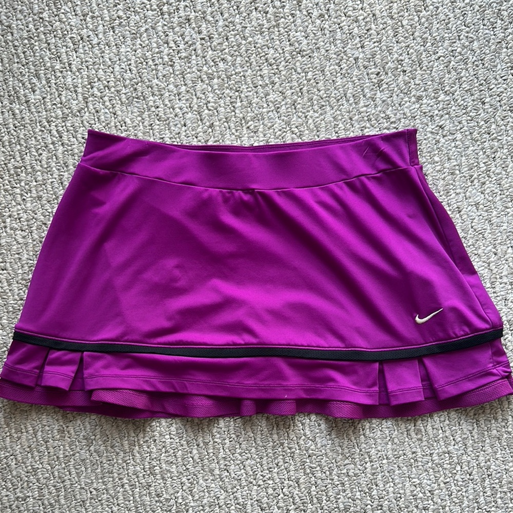 Nike purple tennis skirt size medium